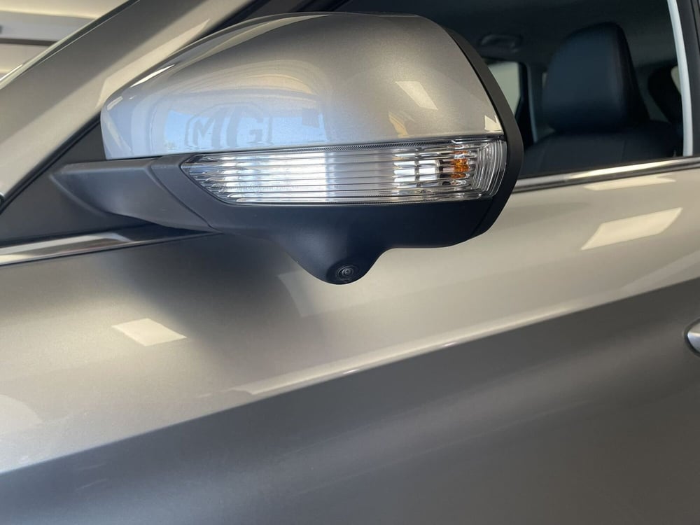 Mg ZS nuova a Genova (6)