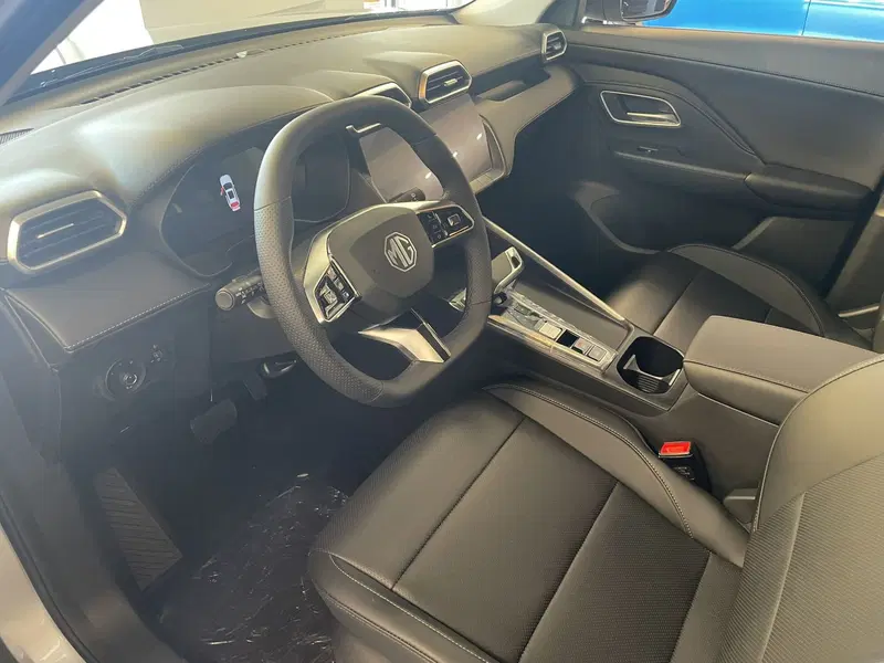 Mg ZS nuova a Genova (9)