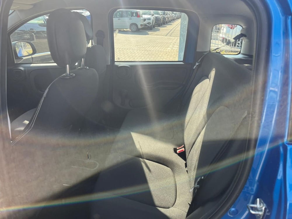 Fiat Panda Cross nuova a Milano (13)
