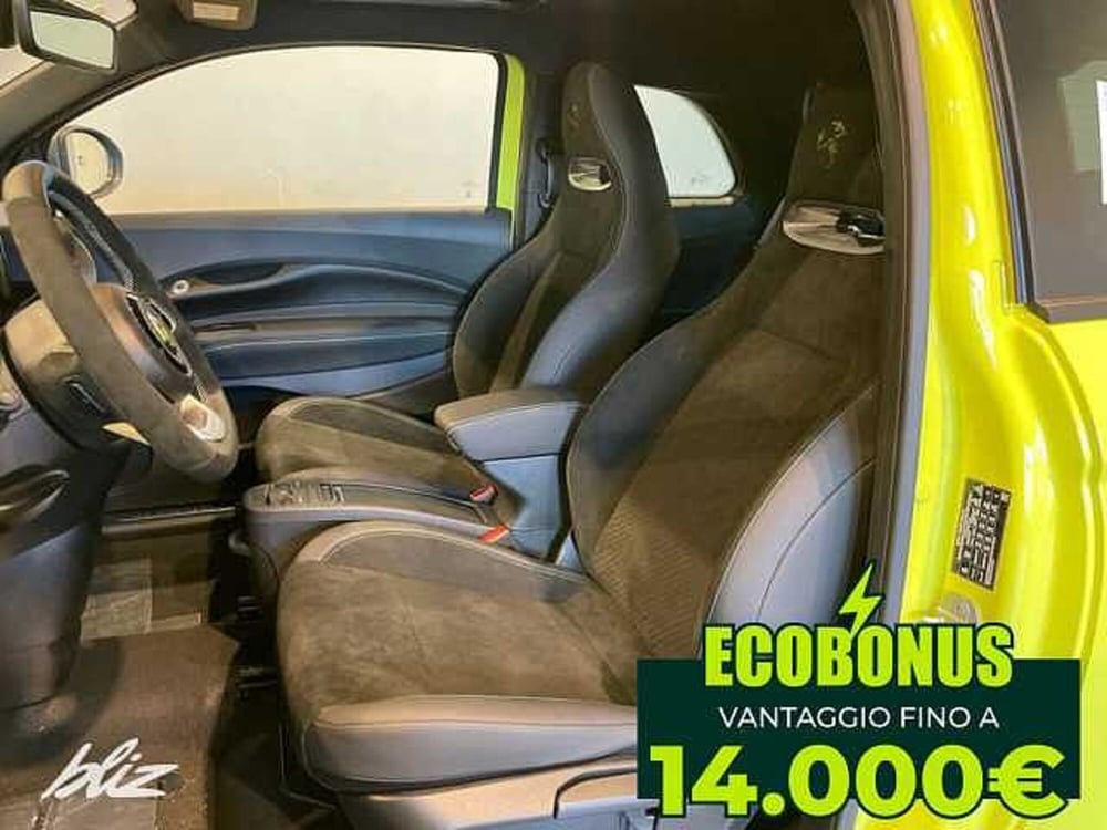 Abarth 500e nuova a Udine (11)