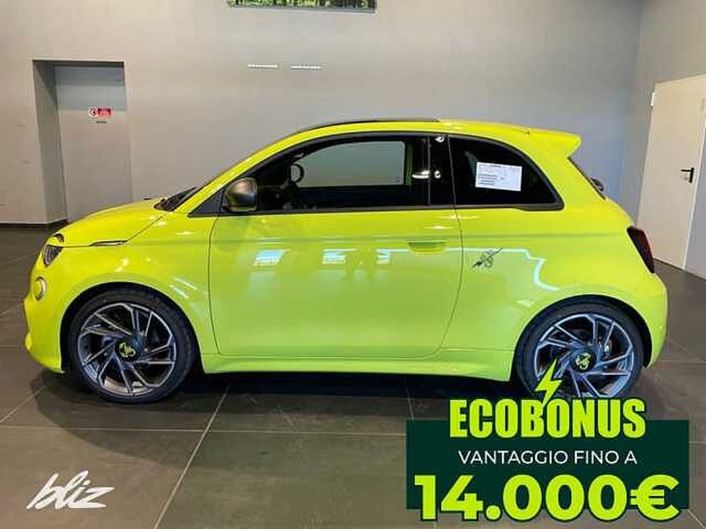 Abarth 500e nuova a Udine (2)
