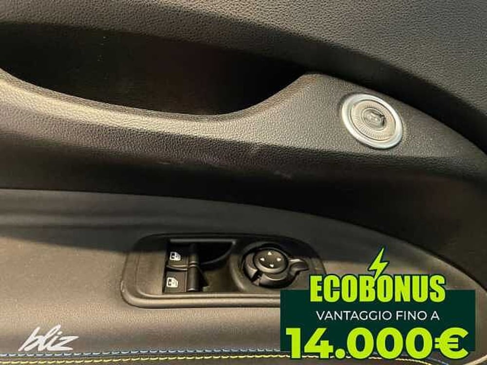 Abarth 500e nuova a Udine (13)