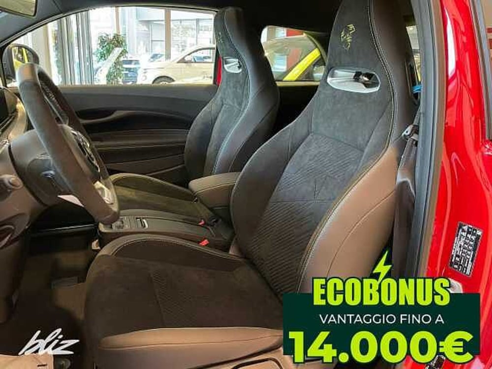 Abarth 500e nuova a Udine (6)