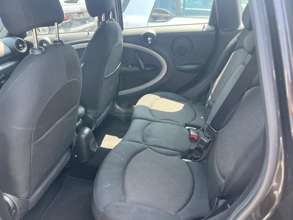 MINI Mini Countryman usata a Milano (11)