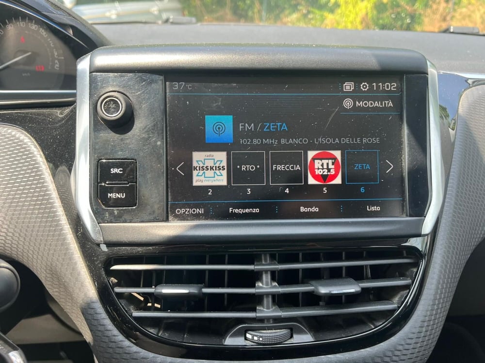 Peugeot 2008 usata a Milano (16)