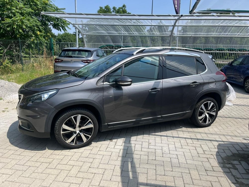 Peugeot 2008 usata a Milano (4)