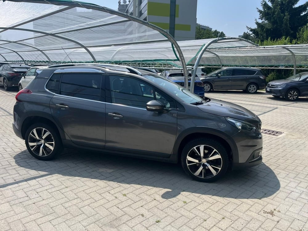 Peugeot 2008 usata a Milano (5)