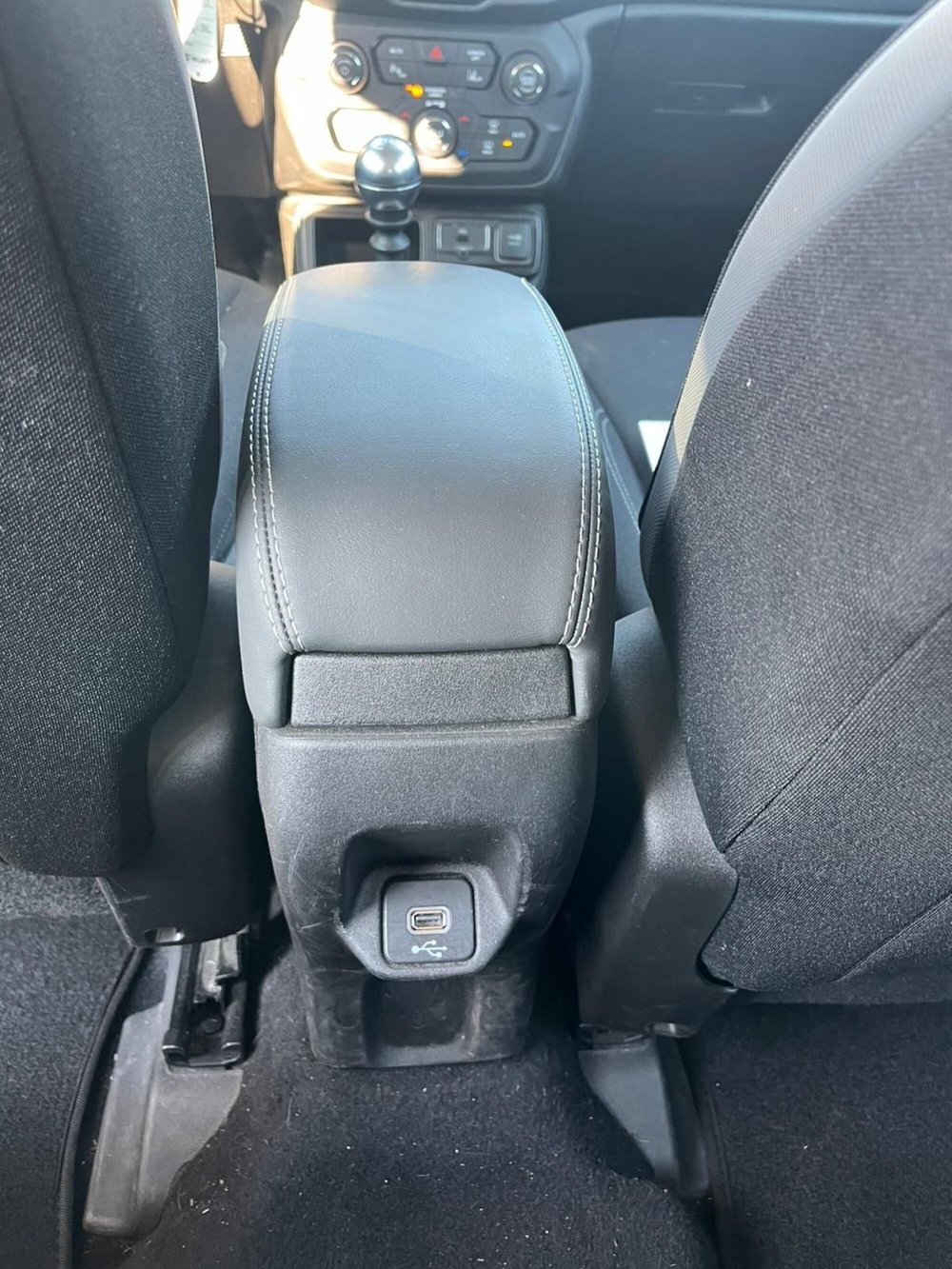 Jeep Renegade usata a Milano (14)