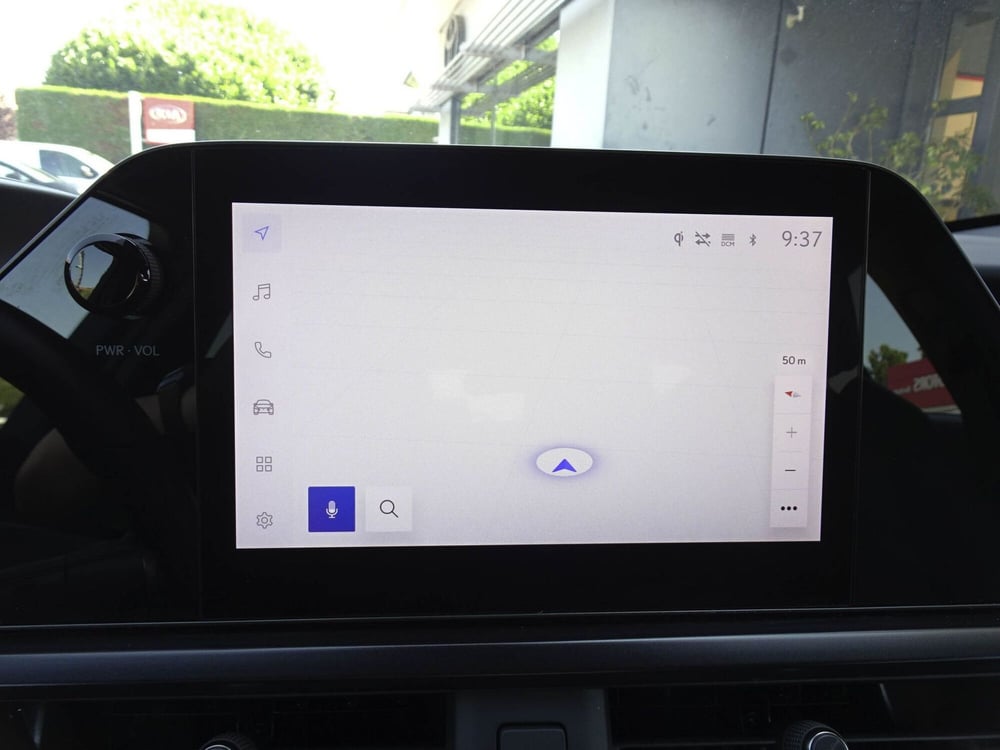 Lexus UX usata a Treviso (18)