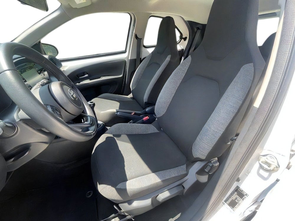 Toyota Aygo X usata a Firenze (10)
