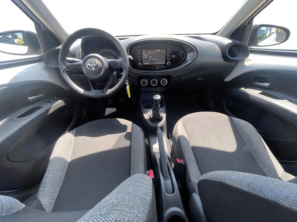 Toyota Aygo X usata a Firenze (11)