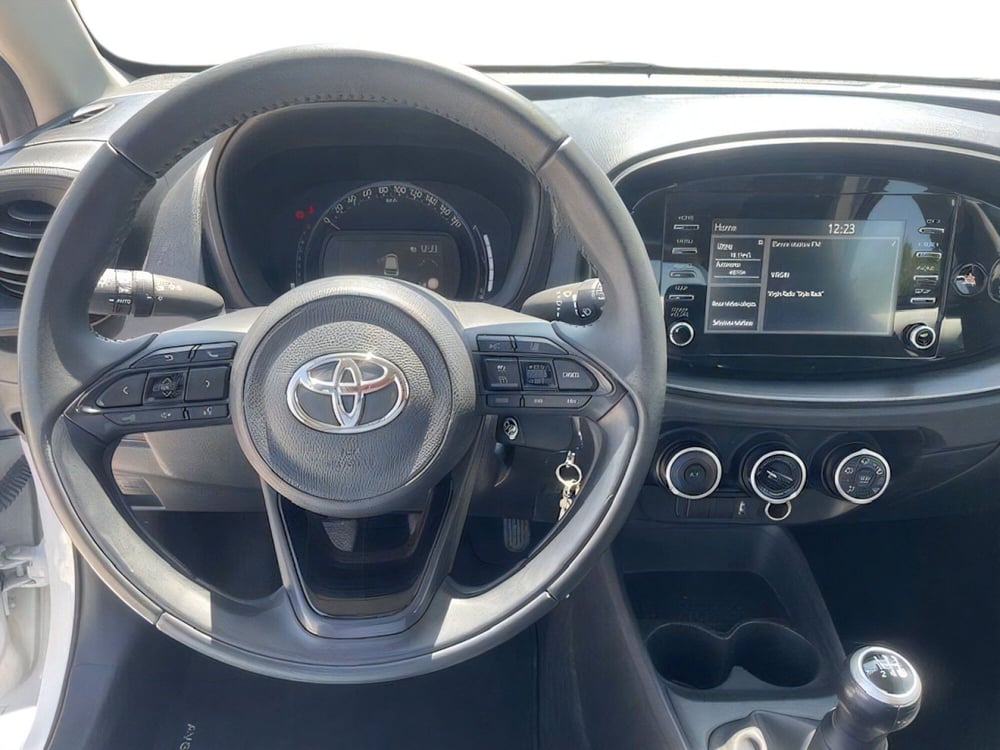 Toyota Aygo X usata a Firenze (12)
