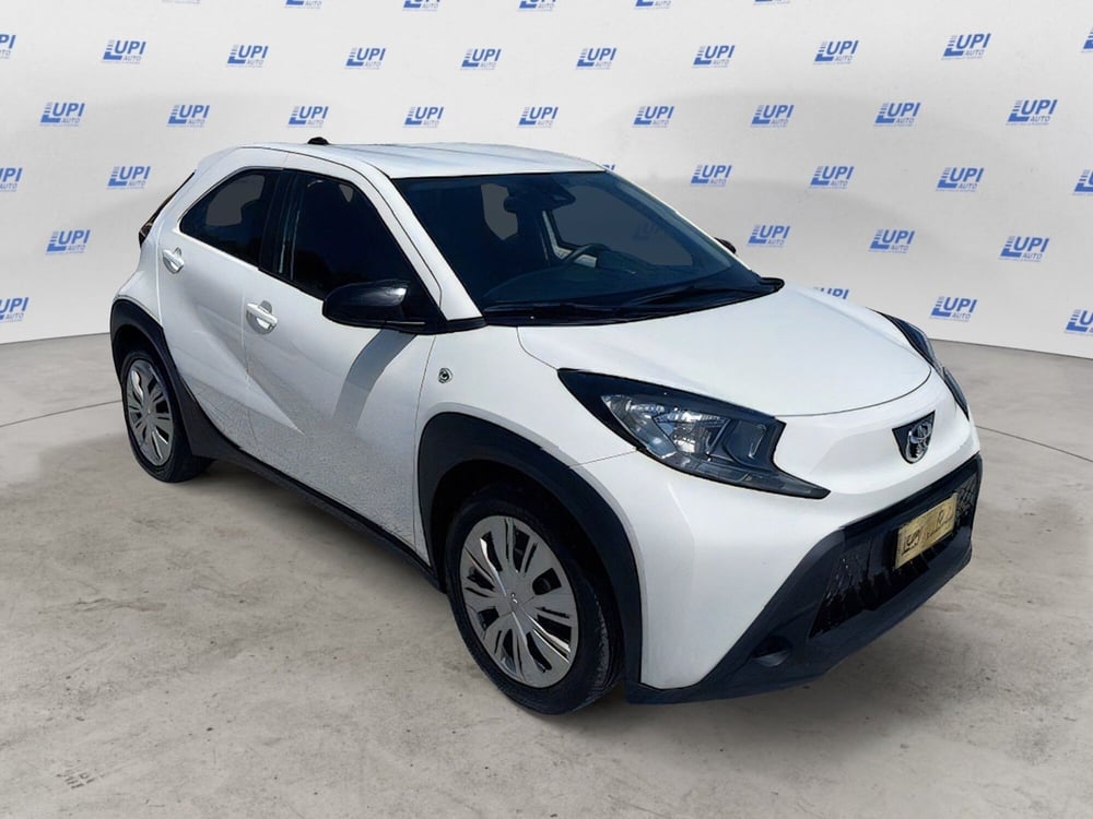 Toyota Aygo X usata a Firenze (7)
