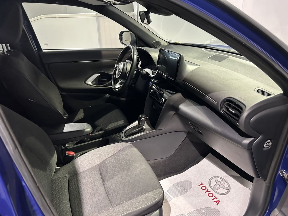 Toyota Yaris Cross usata a Milano (7)