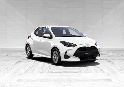Toyota Yaris 1.5 Hybrid 5 porte Energy nuova a Milano