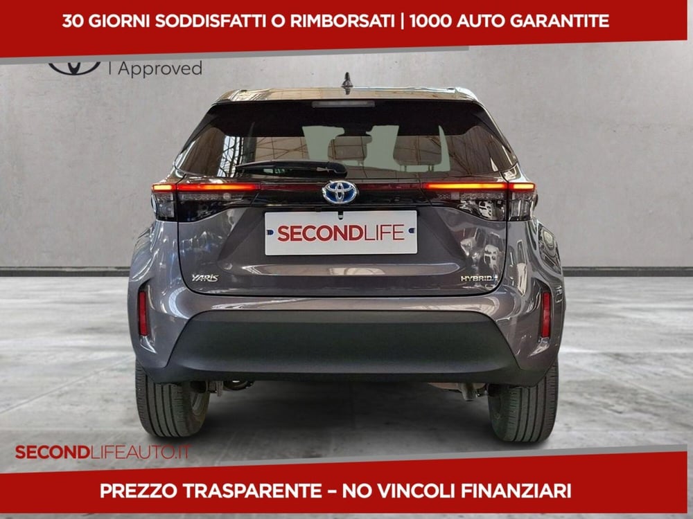 Toyota Yaris Cross usata a Roma (2)