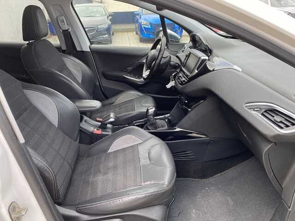 Peugeot 2008 usata a Catania (15)