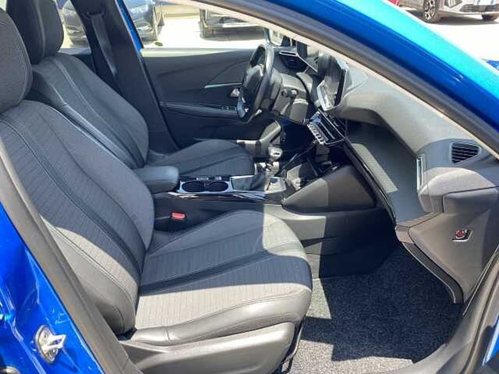 Peugeot 208 usata a Catania (16)
