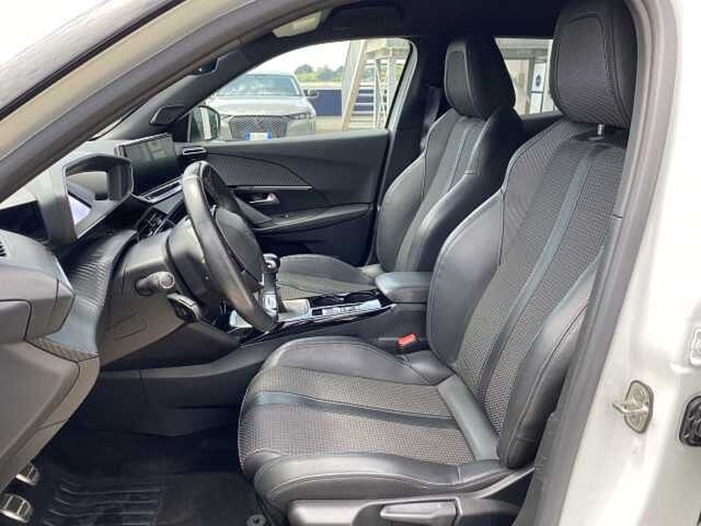 Peugeot 2008 usata a Catania (8)