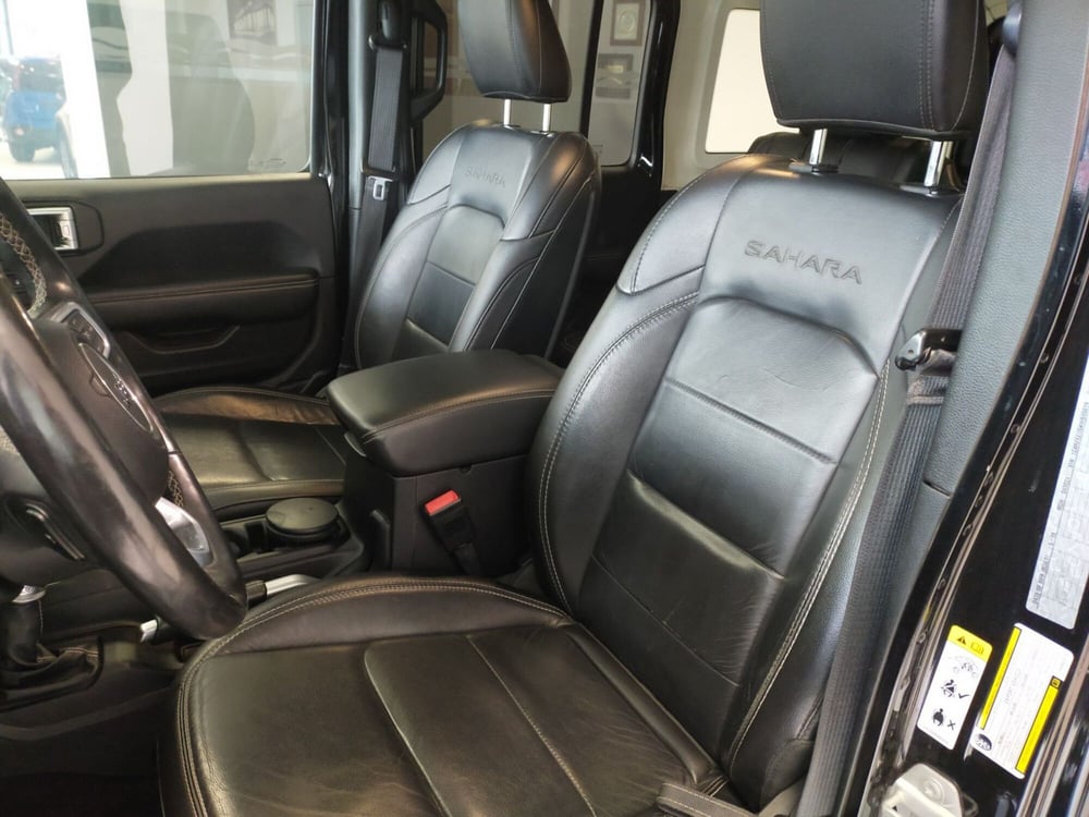 Jeep Wrangler Unlimited usata a Reggio Emilia (10)