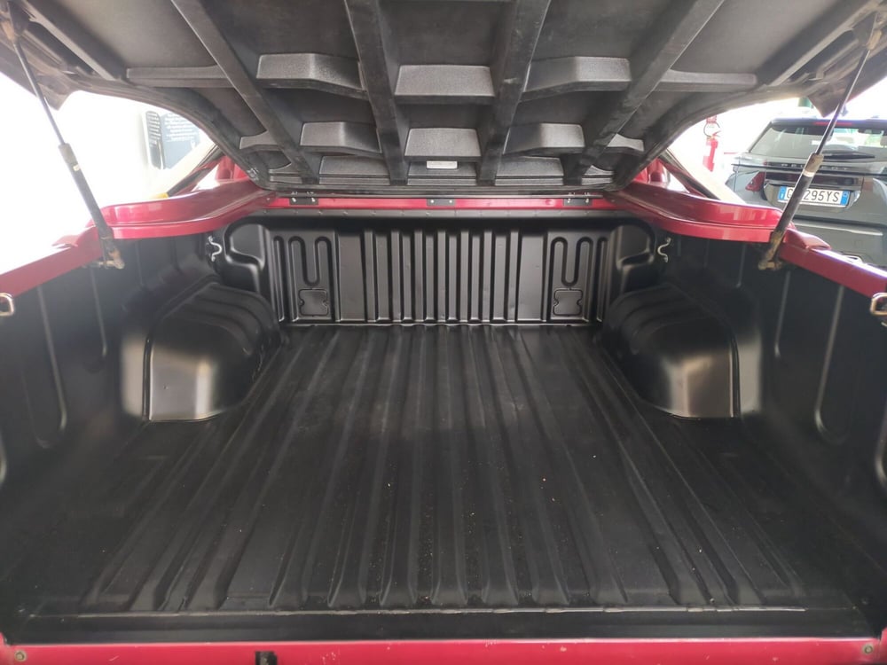 Toyota Hilux usata a Reggio Emilia (8)