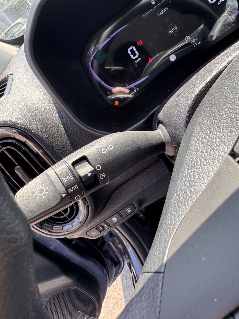 Kia Picanto nuova a La Spezia (14)
