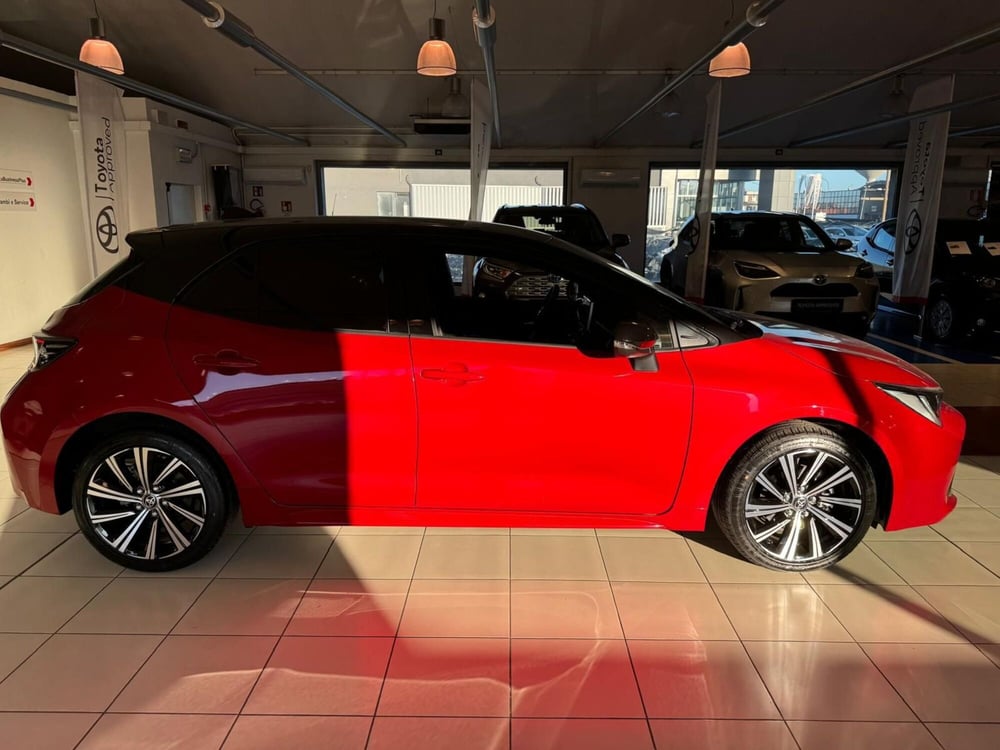 Toyota Corolla nuova a Modena (4)