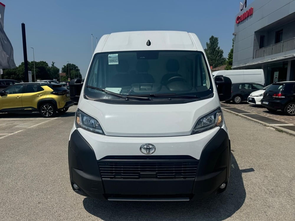 Toyota Proace Max Furgone nuova a Modena (2)