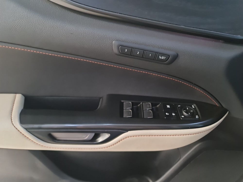 Lexus NX usata a Bologna (13)