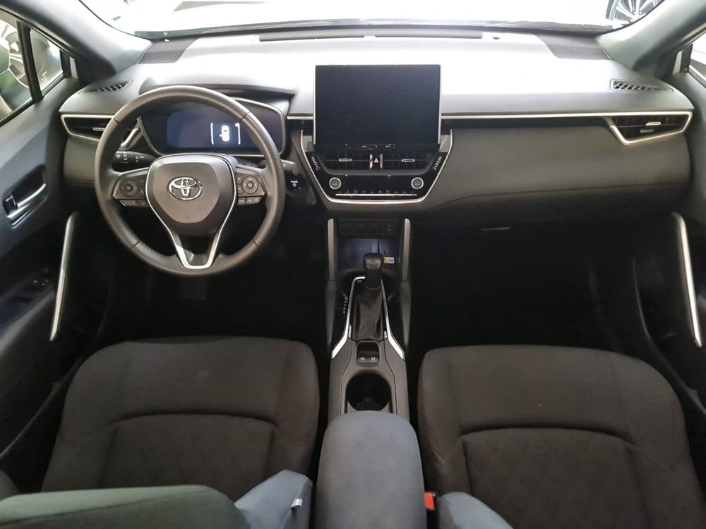 Toyota Corolla Cross Hybrid usata a Bologna (10)