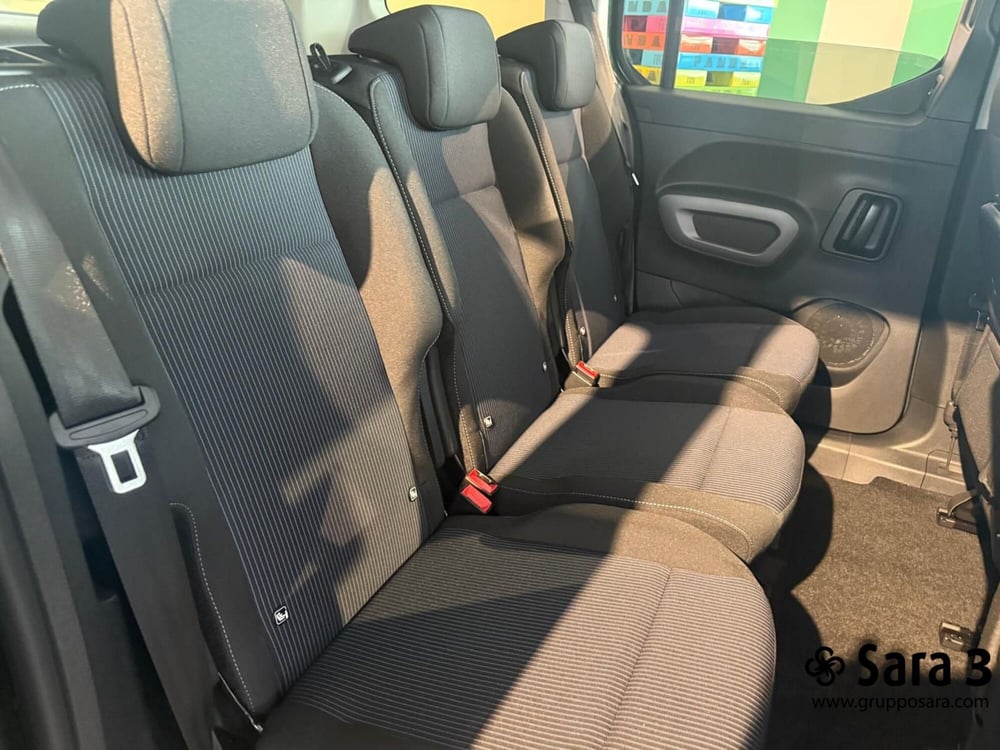 Fiat Doblò nuova a Benevento (10)