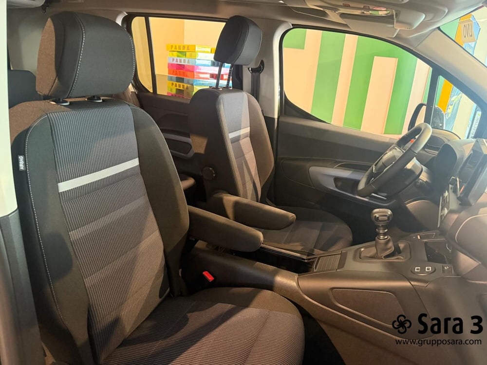 Fiat Doblò nuova a Benevento (11)