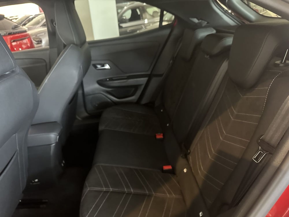 Opel Mokka usata a Milano (12)