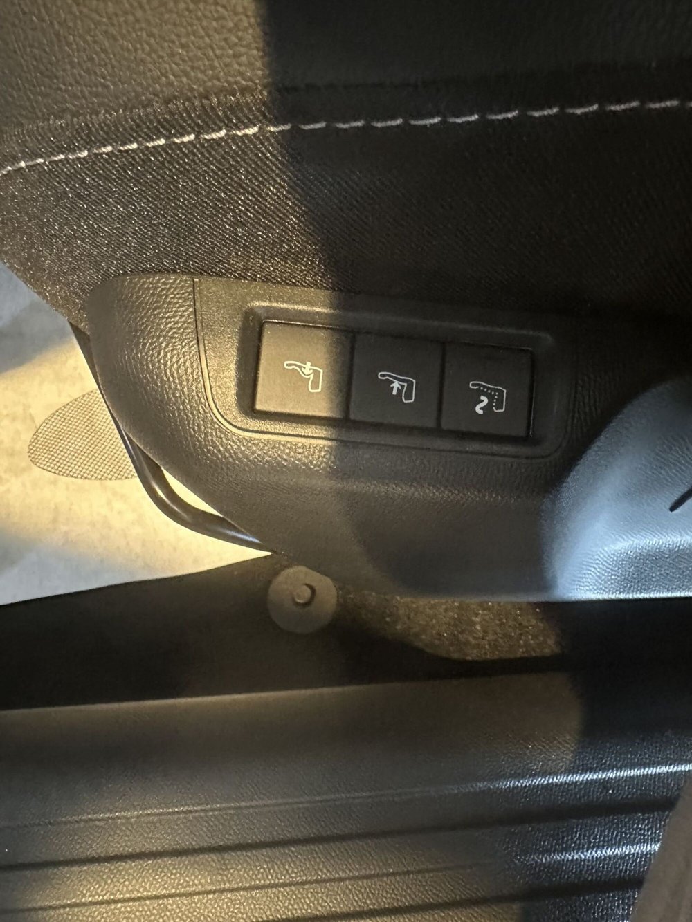 Opel Mokka usata a Milano (17)