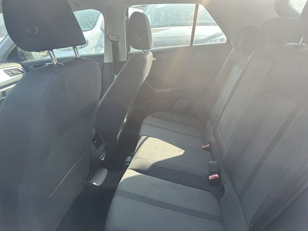 Volkswagen T-Roc usata a Milano (11)
