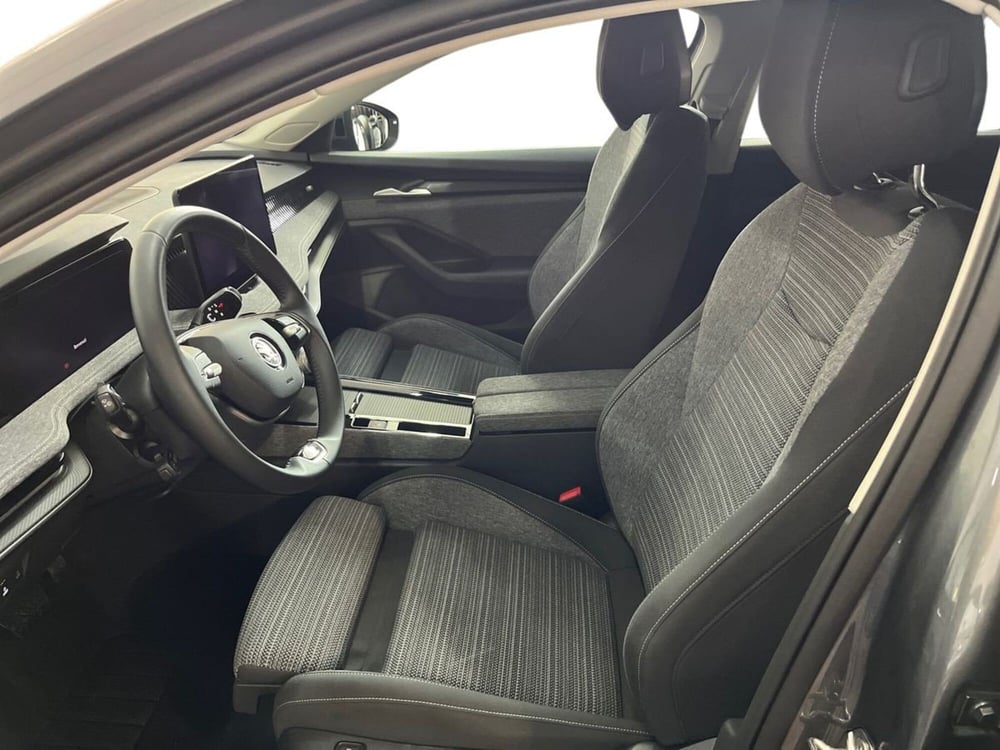Skoda Superb usata a Lecce (10)