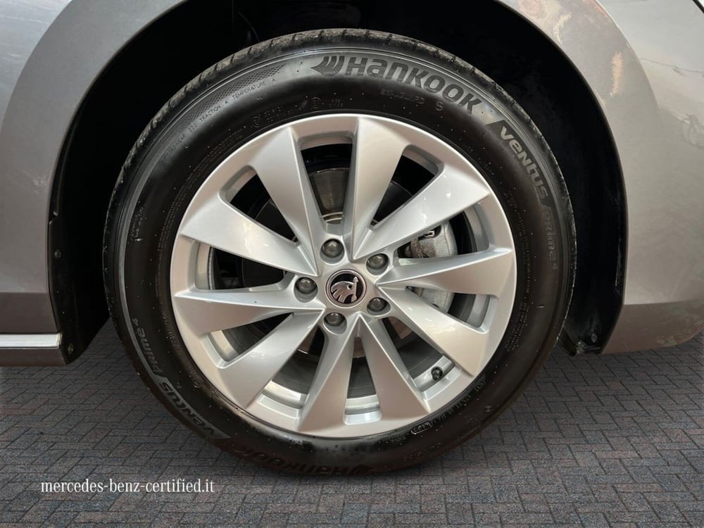 Skoda Superb usata a Lecce (17)