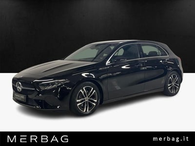 Mercedes-Benz Classe A 180 Automatic Business del 2024 usata a Milano