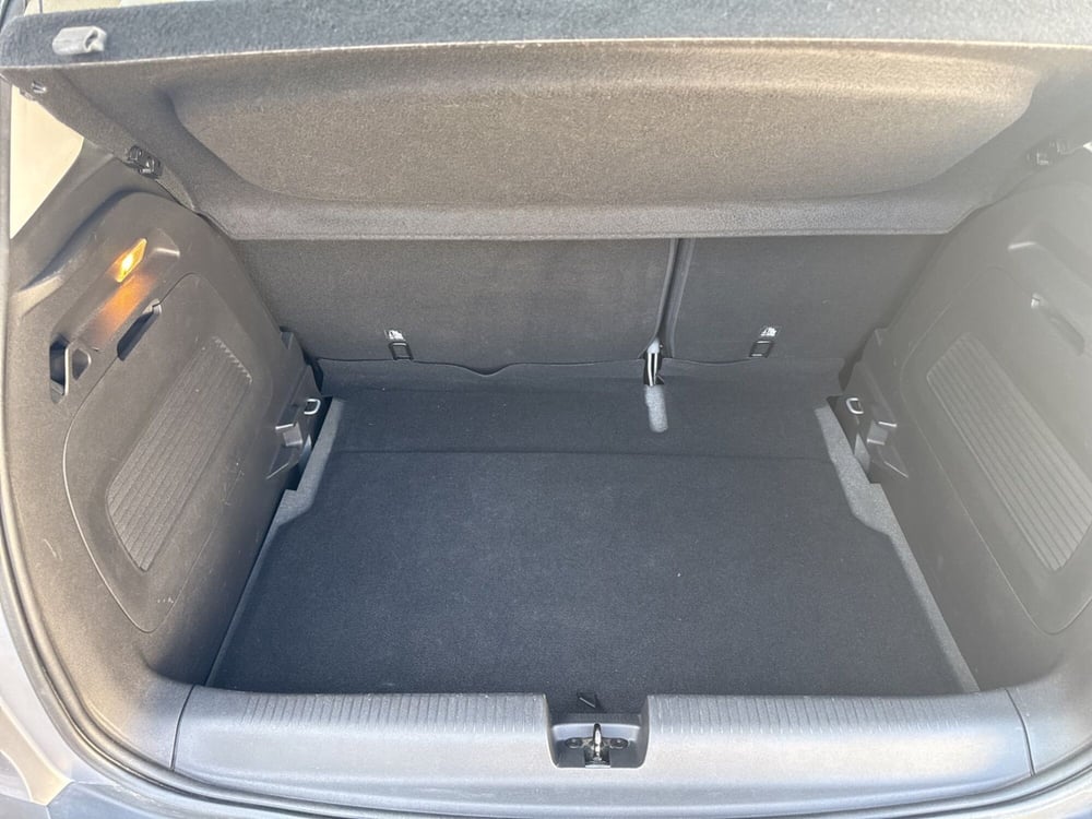 Opel Crossland X usata a Ferrara (17)