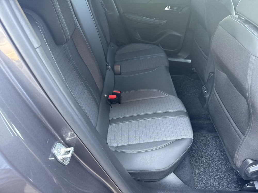 Peugeot 2008 usata a Ferrara (8)