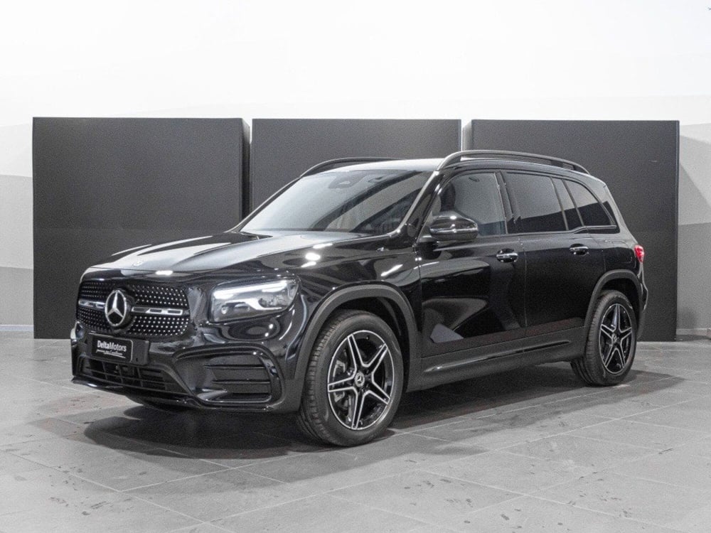 Mercedes-Benz GLB nuova a Rimini