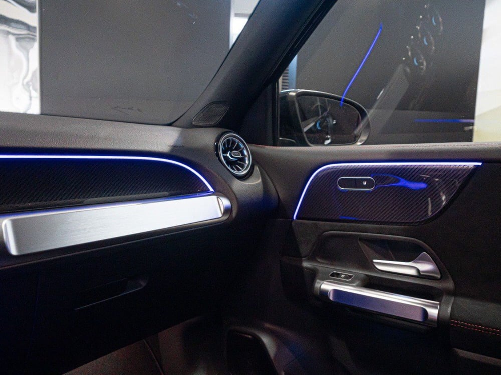 Mercedes-Benz GLB nuova a Rimini (17)