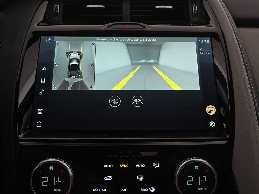 Jaguar E-Pace usata a Alessandria (14)