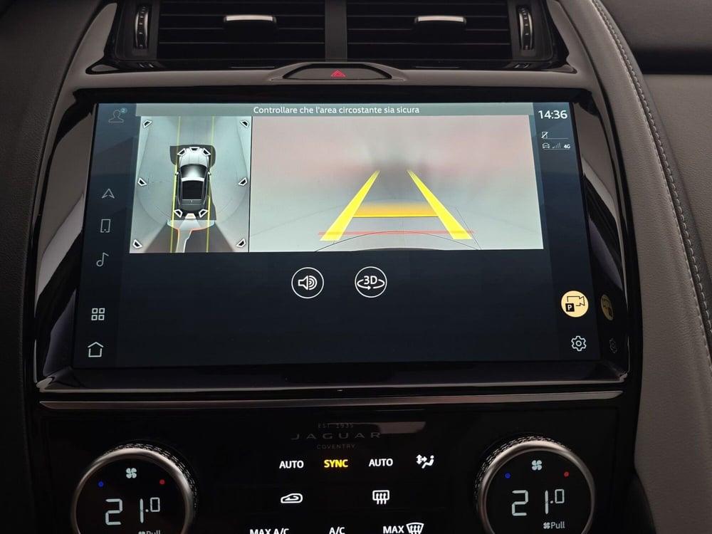 Jaguar E-Pace usata a Alessandria (15)