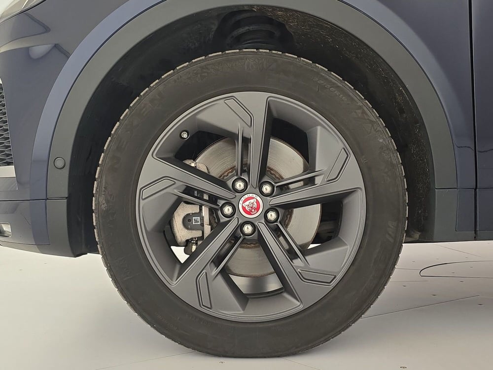 Jaguar E-Pace usata a Alessandria (7)