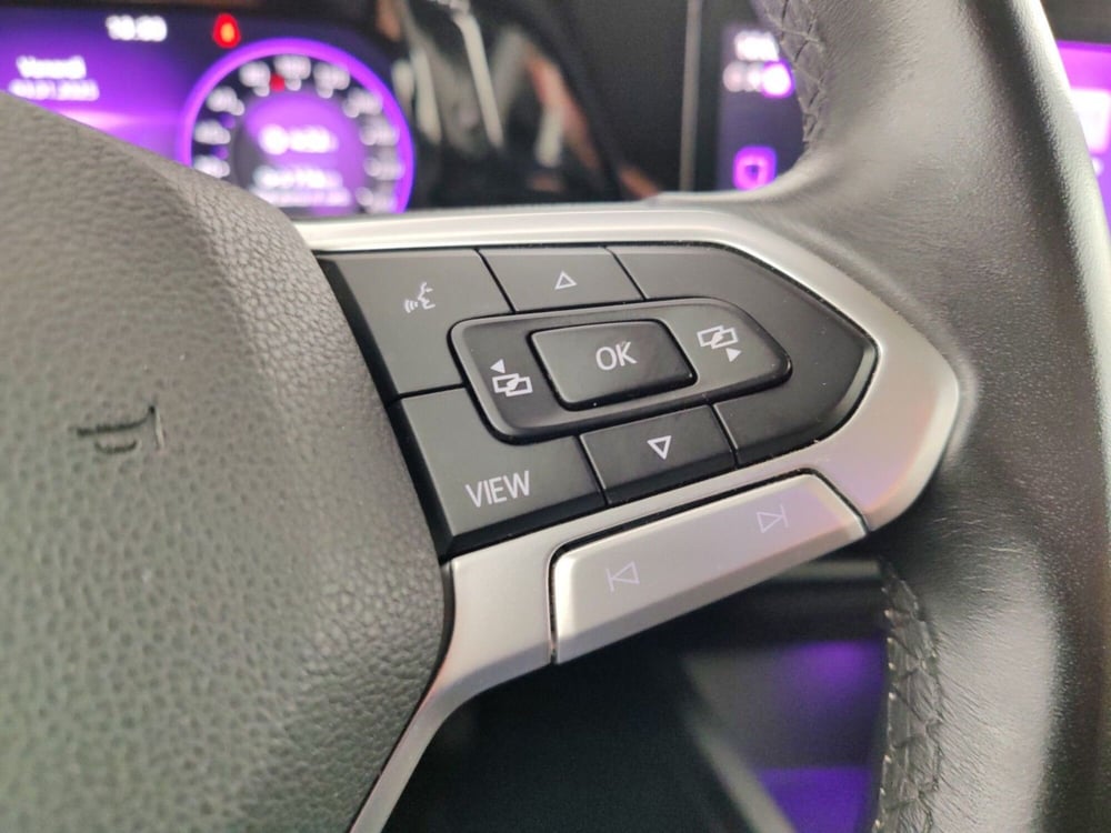 Volkswagen Golf usata a Massa-Carrara (15)