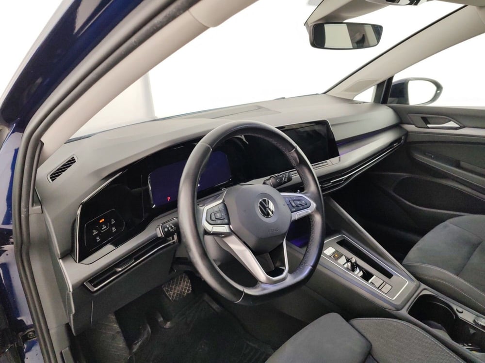 Volkswagen Golf usata a Massa-Carrara (8)