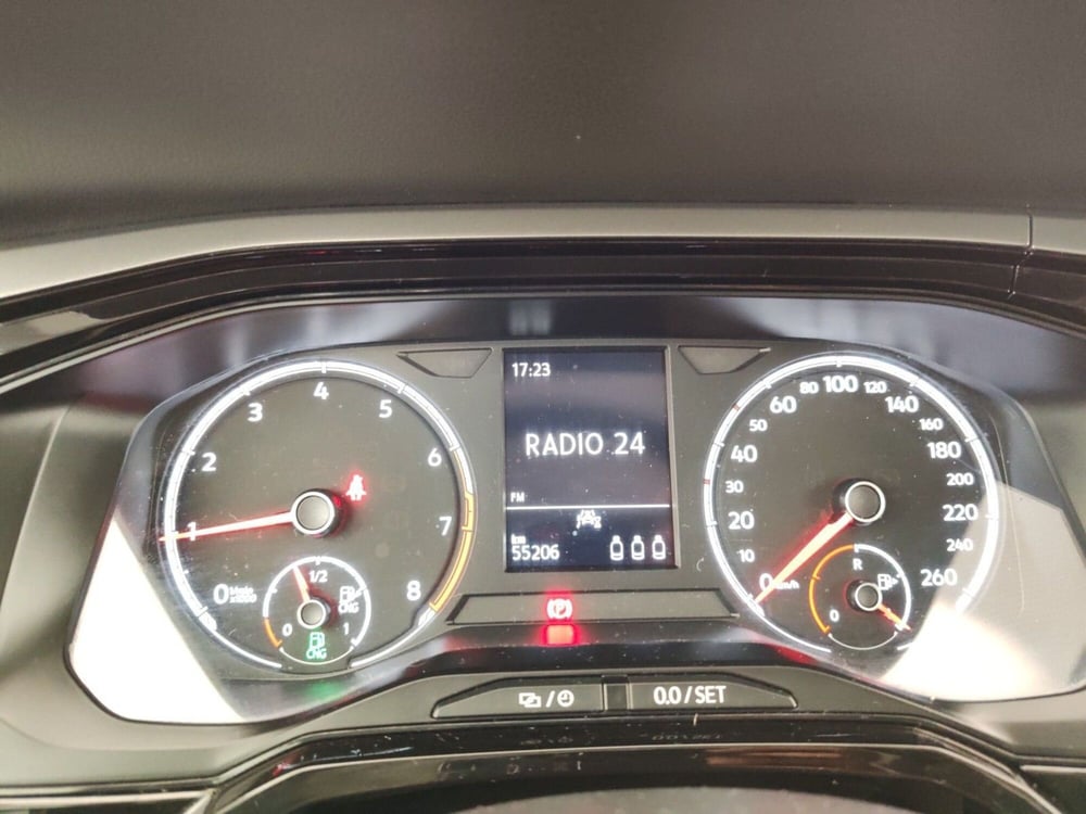 Volkswagen Polo usata a Massa-Carrara (15)