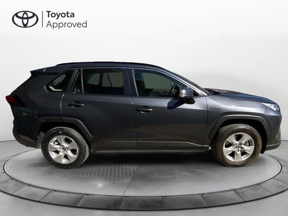 Toyota Rav4 usata a Perugia (15)