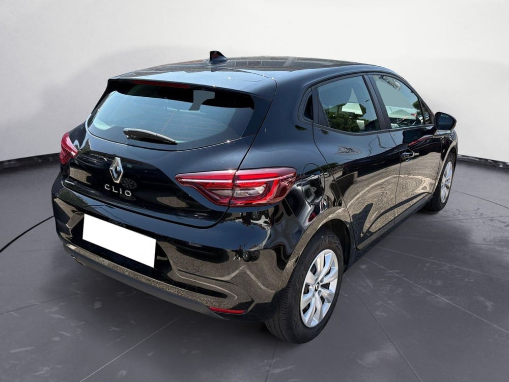 Renault Clio usata a Rimini (2)